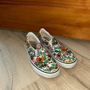 VANS MULTITROPIC SLIP ON SHOES